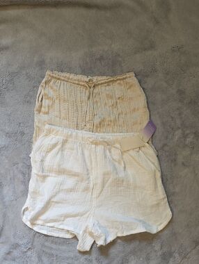 H&MWomen’s Lounge Shorts Bundle Size S & M